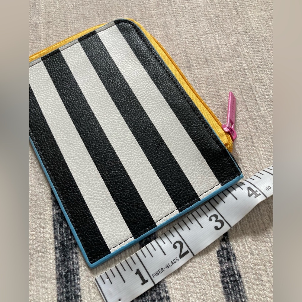 Sephora Flat Wallet Bag - Picture 8 of 9